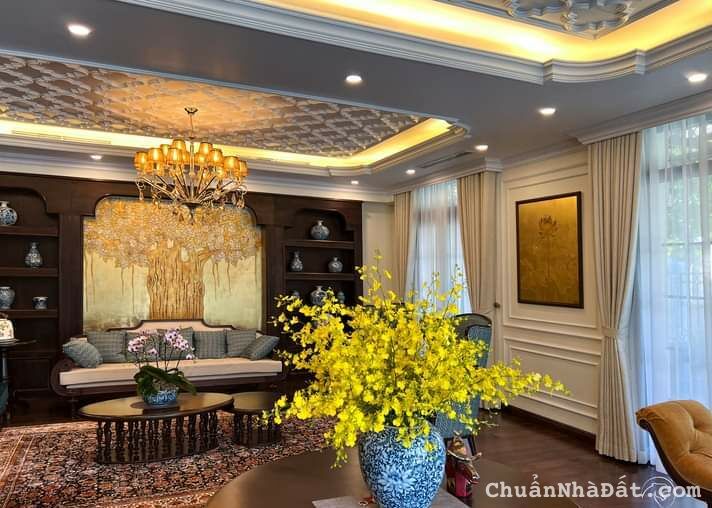 Tôi bán gấp Biệt thự KĐT FLC Đại Mỗ gần siêu thị AEON Mall 268m2 chỉ 23.5 tỷ. LH 0989.62.6116