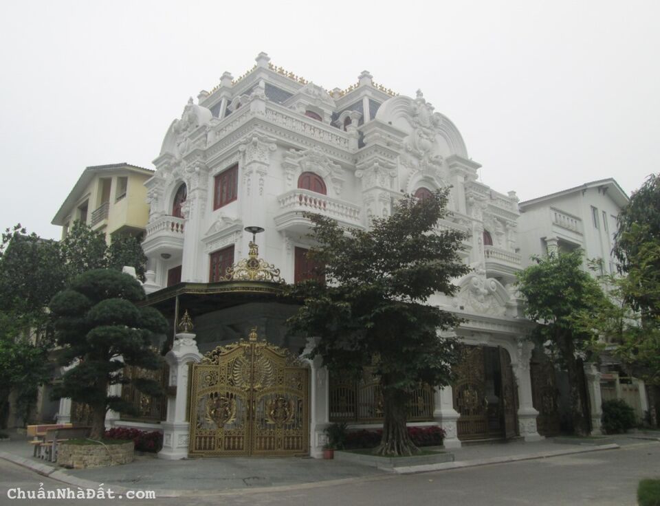 Biệt thự lô Góc Geleximco gần Vinhomes Smart City 310m2 chỉ 26.8 tỷ. LH 0989.62.6116