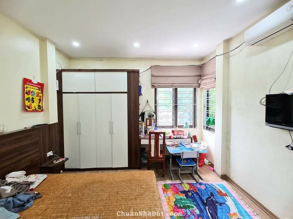 Tôi bán nhà khu ĐG Mậu Lương chia lô ô tô tránh cạnh chợ Mậu Lương 48m2 chỉ 5.38 tỷ. LH 098962.6116 Tôi bán nhà khu ĐG Mậu Lương chia lô ô tô tránh cạnh chợ Mậu Lương 48m2 chỉ 5.38 tỷ. LH 098962.6116