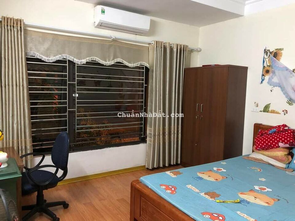 Thua bóng bán Gấp nhà Hàng Bè, Đìa Lão view công viên 55m2x5T chỉ 6.78 tỷ. LH 0989.62.6116