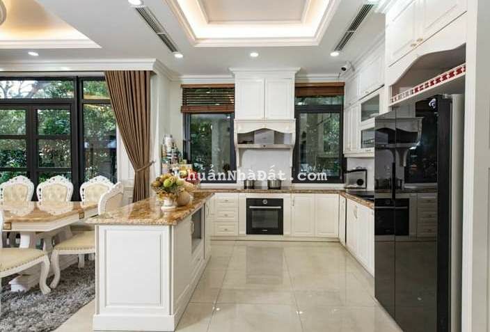 Tôi bán biệt thự KĐT Sài Đồng cạnh Vinhomes RiverSide 180m2 chỉ 23.68 tỷ. LH 0989.62.6116