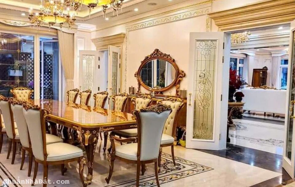 RẺ bằng 1/2 Vin Cổ Loa, Biệt thự KĐT Việt Hưng cạnh Vinhomes RiverSide 268m2 chỉ 38.6 tỷ.