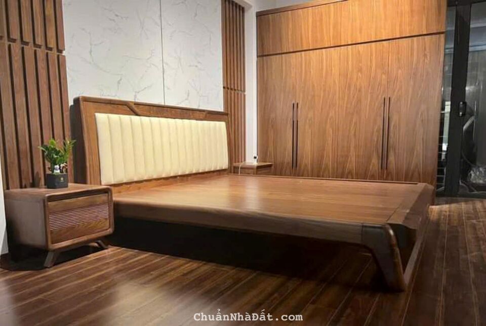 Chuyển lên Tây Hồ bán Gấp biệt thự KĐT Văn Phú cạnh công viên 210m2 chỉ 27.9 tỷ. LH 0989.62.6116