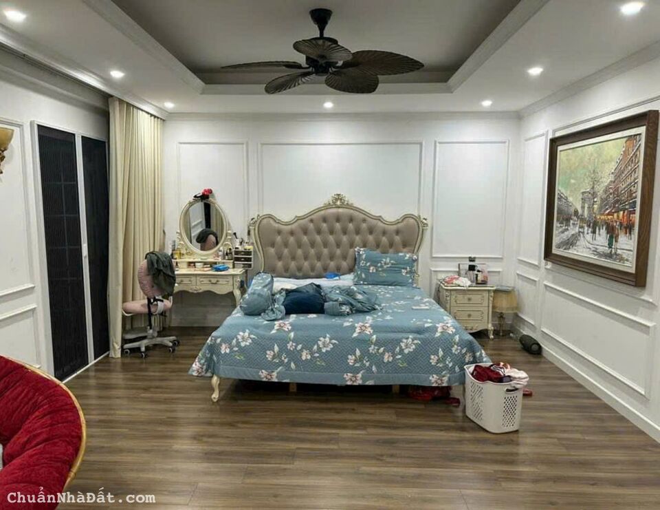 Tôi bán biệt thự KĐT Văn Phú gần công viên Hà Đông 250m2 chỉ 36.8 tỷ. LH 0989.62.6116