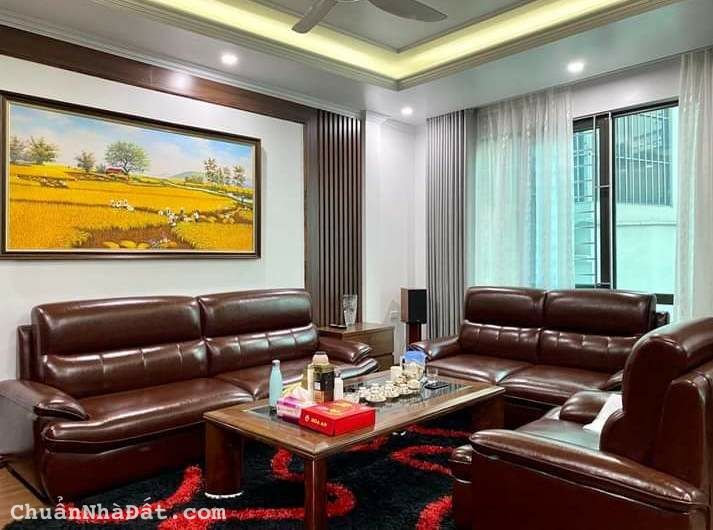 Tôi bán nhà liền kề TT8 TT9 KĐT Văn Quán gần hồ Văn Quán 72m2 chỉ 12.68 tỷ. LH 0989.62.6116