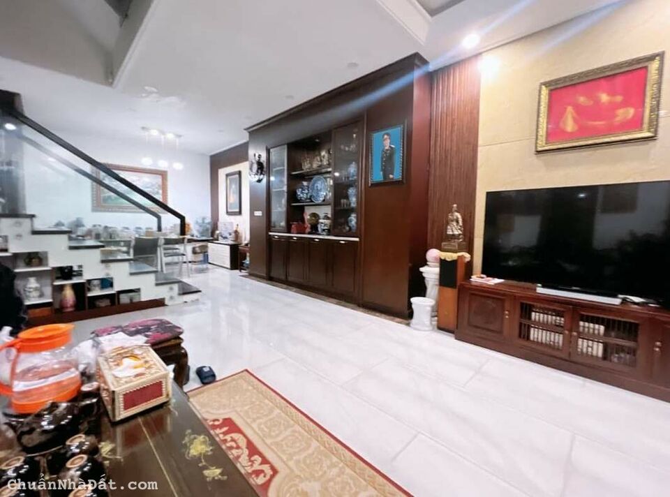 Liền kề Tổng cục 5 Tân Triều gần đường Nguyễn Xiển Xa La 110m2 chỉ 12.99 tỷ. 0989.62.6116