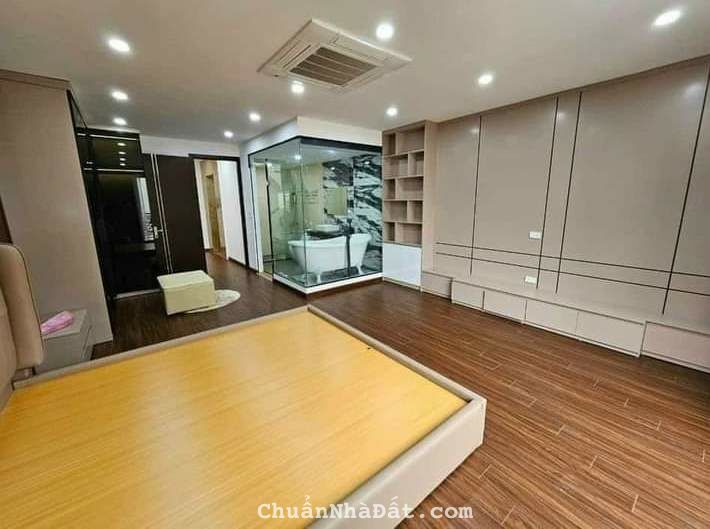 Tôi bán nhà liền kề 6 Làng việt kiều Châu Âu gần phố Nguyễn Văn Lộc 79m2 chỉ 17.89 tỷ. 0989.62.6116