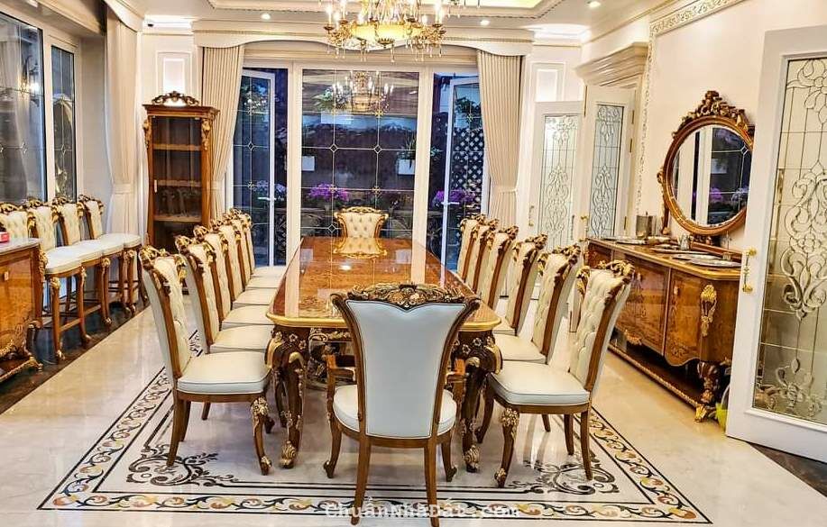 Tôi bán biệt thự 16A Làng việt kiều Châu Âu cạnh công viên 140m2 chỉ 22.68 tỷ. LH 0989.62.6116