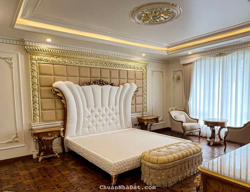 Tôi bán biệt thự 16A Làng việt kiều Châu Âu cạnh công viên 140m2 chỉ 22.68 tỷ. LH 0989.62.6116