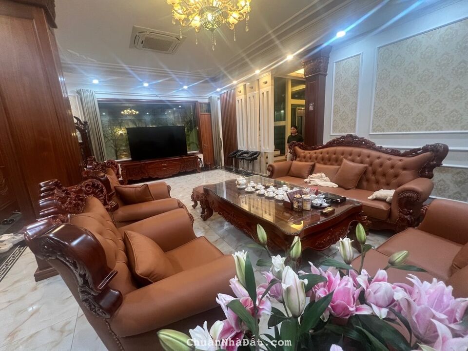 Tôi bán biệt thự phố Bùi Quốc Khái khu Tây Nam hồ Linh Đàm view công viên 205m2 chỉ 35.8 tỷ. Tôi bán biệt thự phố Bùi Quốc Khái khu Tây Nam hồ Linh Đàm view công viên 205m2 chỉ 35.8 tỷ.