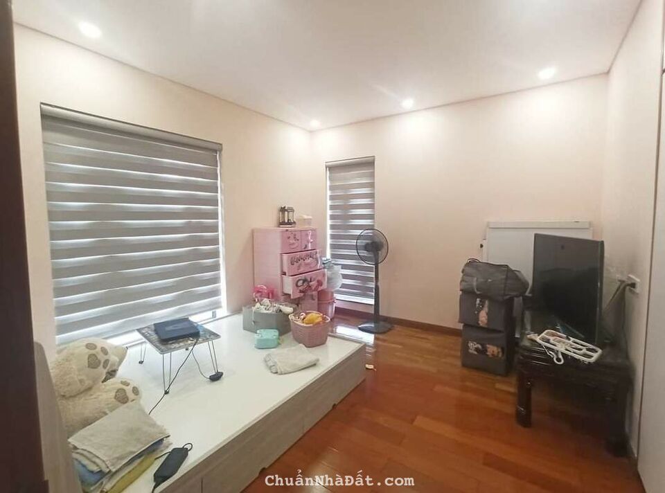 Anh Toàn bán nhà liền kề khu đấu giá Ngô Thì Nhậm gần chợ Bông Đỏ 45m2 chỉ 6.78 tỷ. Lh 0989.62.6116 Anh Toàn bán nhà liền kề khu đấu giá Ngô Thì Nhậm gần chợ Bông Đỏ 45m2 chỉ 6.78 tỷ. Lh 0989.62.6116