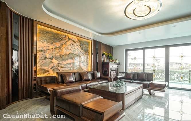 Tôi bán nhà 64 Cổ Linh đoạn đẹp nhất gần siêu thị AEON Mall Long Biên 86m2 chỉ 19 tỷ. 0989.62.6116 Tôi bán nhà 64 Cổ Linh đoạn đẹp nhất gần siêu thị AEON Mall Long Biên 86m2 chỉ 19 tỷ. 0989.62.6116