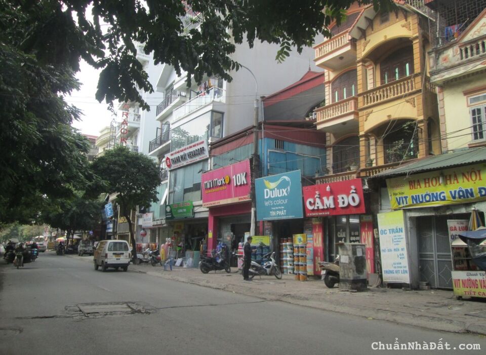 Nợ bank bán Gấp nhà mặt phố Kim Giang sầm uất cạnh KĐT Linh Đàm 42m2 chỉ 5.68 tỷ. LH 0989626116