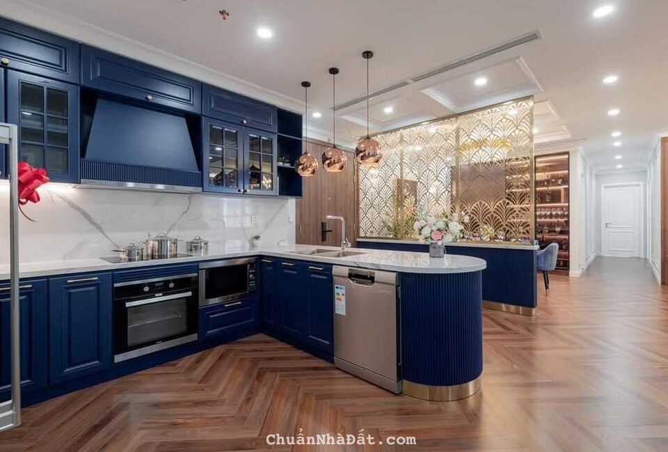 Mặt phố Mậu Lương sầm uất gần chợ Mậu Lương, MT 5m, 66m2 chỉ 10.38 tỷ. LH 0989.62.6116