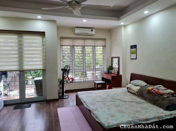 Tôi bán nhà khu ĐG Ngô Thì Nhậm gần chợ Bông Đỏ 45m2 chỉ 10.38 tỷ. LH 0989.62.6116