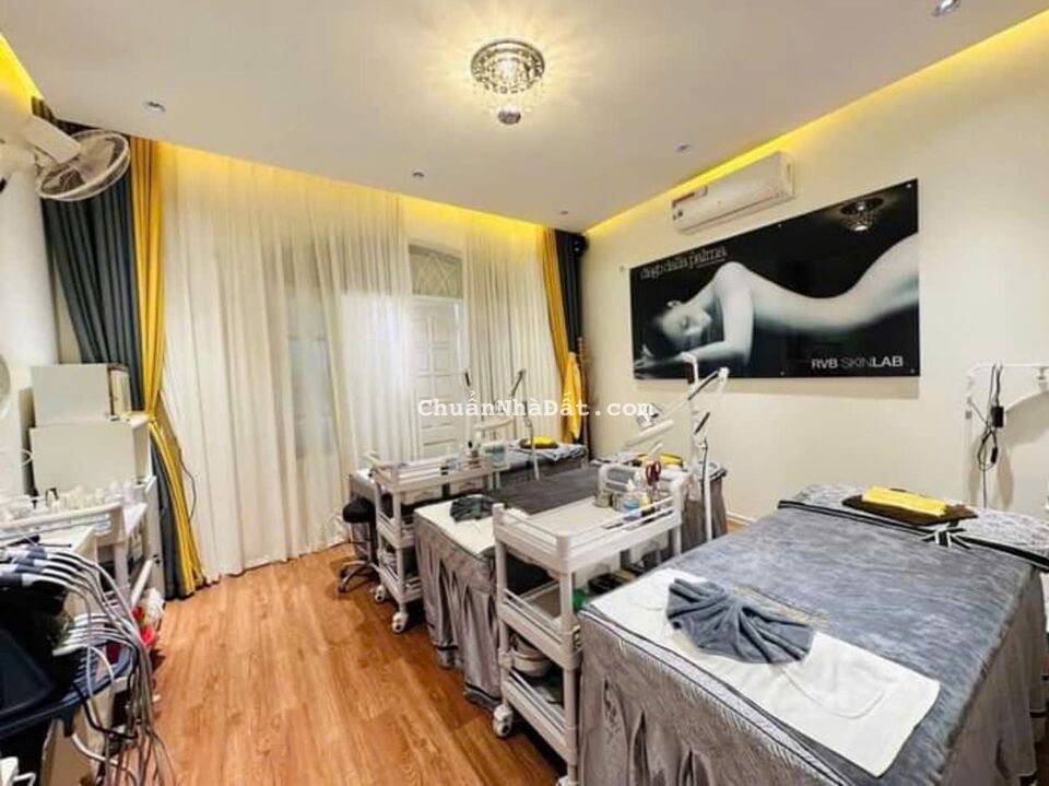 Tôi bán nhà mặt phố Ngọc Hồi sầm uất gần TTTM Thanh Trì 130m2 chỉ 15.38tỷ. LH 0989.62.6116 Tôi bán nhà mặt phố Ngọc Hồi sầm uất gần TTTM Thanh Trì 130m2 chỉ 15.38tỷ. LH 0989.62.6116