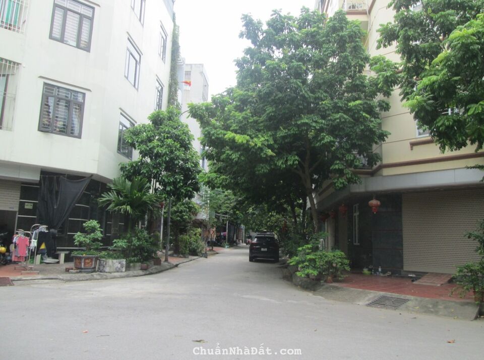 Đáo hạn bank bán gấp đất Vạn Phúc Dọc Bún gần Him Lam Vạn Phúc 50m2 chỉ 6.99 tỷ. LH 0989.62.6116 Đáo hạn bank bán gấp đất Vạn Phúc Dọc Bún gần Him Lam Vạn Phúc 50m2 chỉ 6.99 tỷ. LH 0989.62.6116