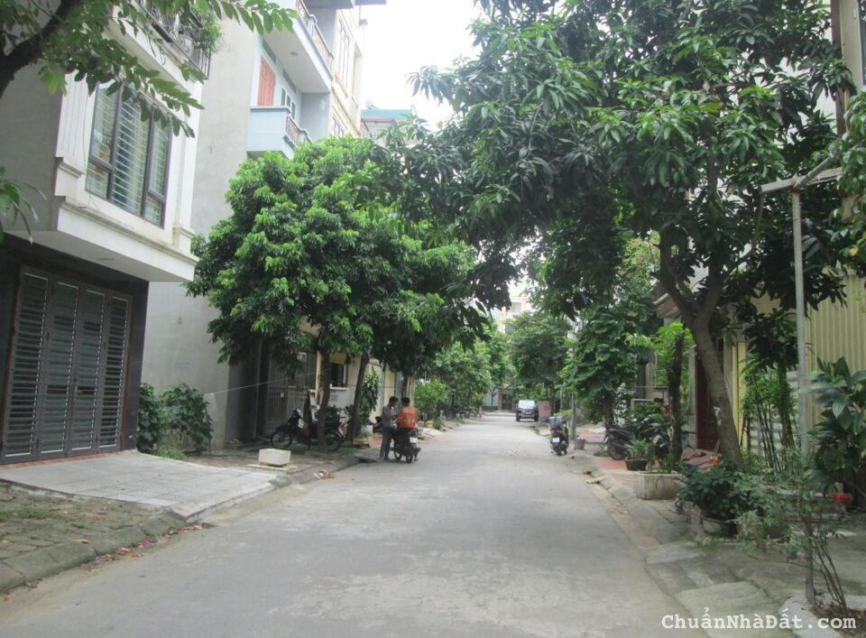 Đáo hạn bank bán gấp đất Vạn Phúc Dọc Bún gần Him Lam Vạn Phúc 50m2 chỉ 6.99 tỷ. LH 0989.62.6116 Đáo hạn bank bán gấp đất Vạn Phúc Dọc Bún gần Him Lam Vạn Phúc 50m2 chỉ 6.99 tỷ. LH 0989.62.6116