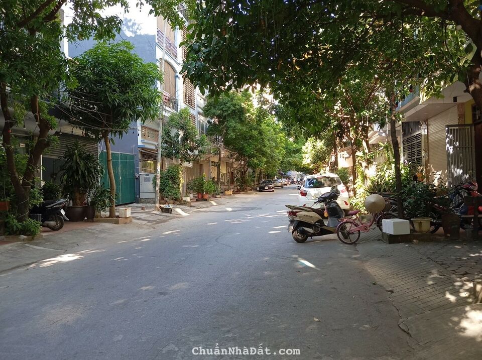 NỢ Bank bán Gấp đất đấu giá Ngô Thì Nhậm gần chợ Bông Đỏ 45m2 chỉ 8.888 tỷ. LH 0989.62.6116