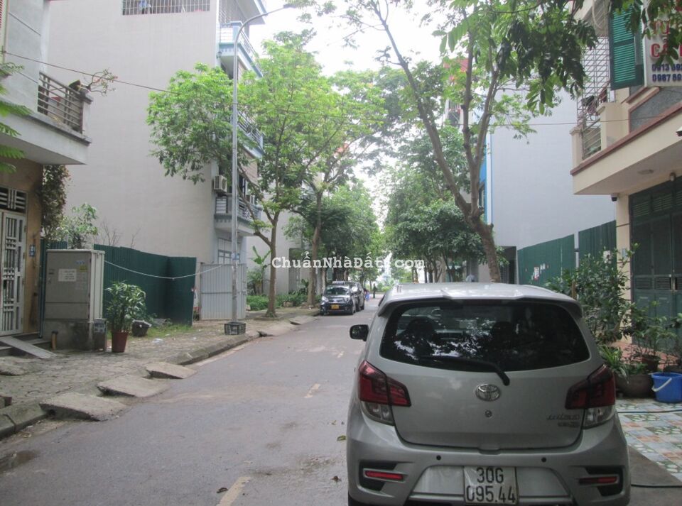 Tôi bán đất ĐG Ngô Thì Nhậm gần chợ, MT rộng 5.5m, 55m2 chỉ 8.338 tỷ. LH 0989.62.6116 Tôi bán đất ĐG Ngô Thì Nhậm gần chợ, MT rộng 5.5m, 55m2 chỉ 8.338 tỷ. LH 0989.62.6116