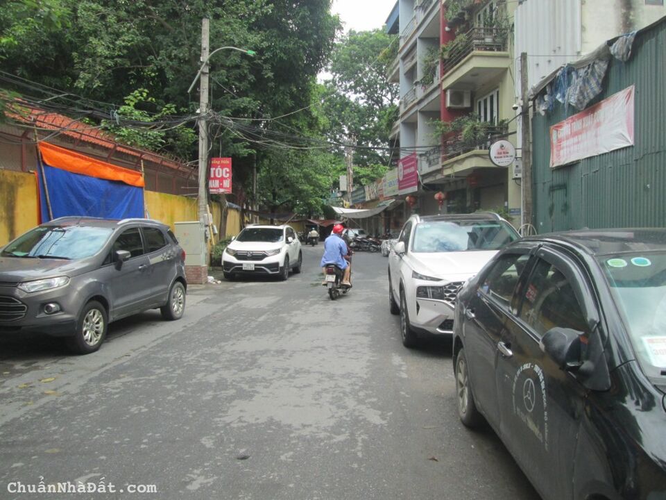 NHỈNH 6 tỷ đất chia lô Ô TÔ tránh phố Trần Phú cạnh KĐT Văn Quán 56m2. LH 0989.62.6116