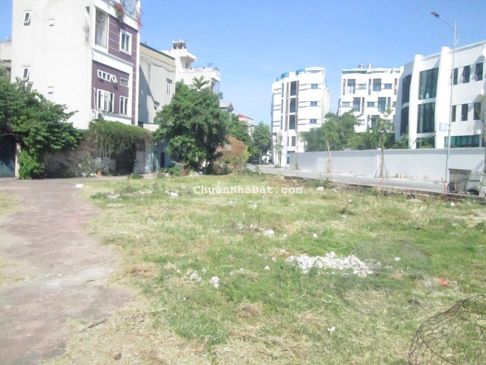 Tôi bán Gấp đất Đấu giá Vạn Phúc cạnh Galaxy Vạn Phúc, Him Lam Vạn Phúc 50m2 chỉ từ 4.89 tỷ.