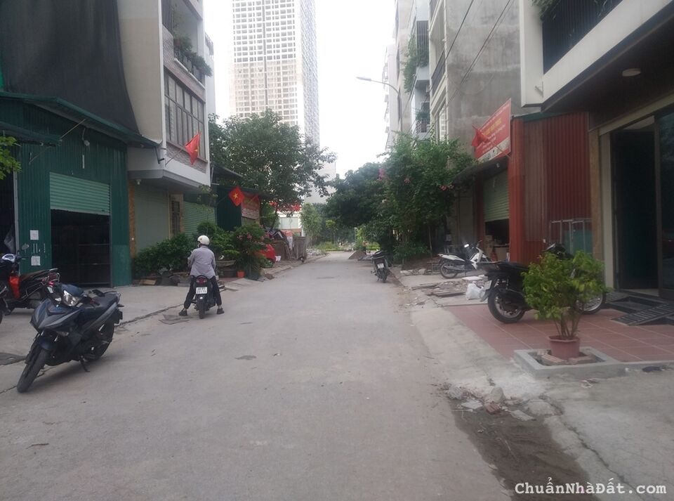 Cần tiền xem Black Pink bán gấp mảnh đất Dọc Bún gần chợ Dọc Bún, 2 thoáng 50m2 chỉ 6.99 tỷ.