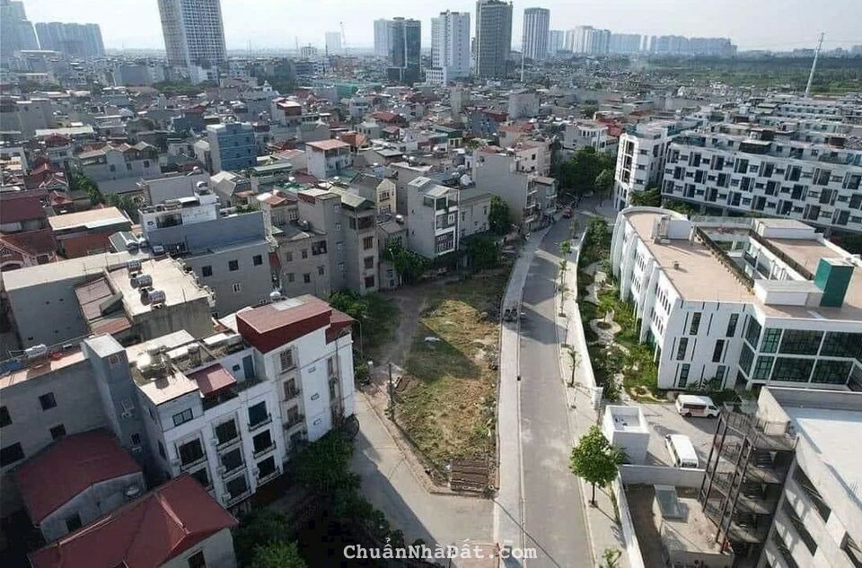 Tôi bán đất đấu giá Đồng Sen, Vạn Phúc cạnh Galaxy Vạn Phúc 52m2 chỉ 6.666 tỷ. LH 0989.62.6116 Tôi bán đất đấu giá Đồng Sen, Vạn Phúc cạnh Galaxy Vạn Phúc 52m2 chỉ 6.666 tỷ. LH 0989.62.6116