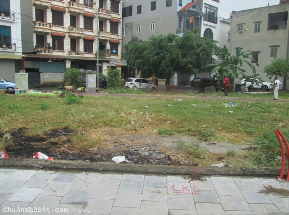 Tôi bán đất đấu giá Đồng Sen, Vạn Phúc cạnh Galaxy Vạn Phúc 52m2 chỉ 6.666 tỷ. LH 0989.62.6116 Tôi bán đất đấu giá Đồng Sen, Vạn Phúc cạnh Galaxy Vạn Phúc 52m2 chỉ 6.666 tỷ. LH 0989.62.6116