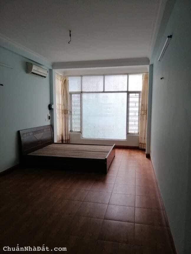 BÁN NHÀ NGÕ 1150 LÁNG ĐỐNG ĐA, 40M, 4 TẦNG, 5 TỶ