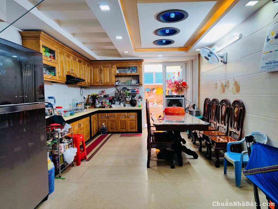 Bán nhà phố đẹp Đường Dương Quảng Hàm, Phường 05, Quận Gò vấp, Hồ chí Minh 