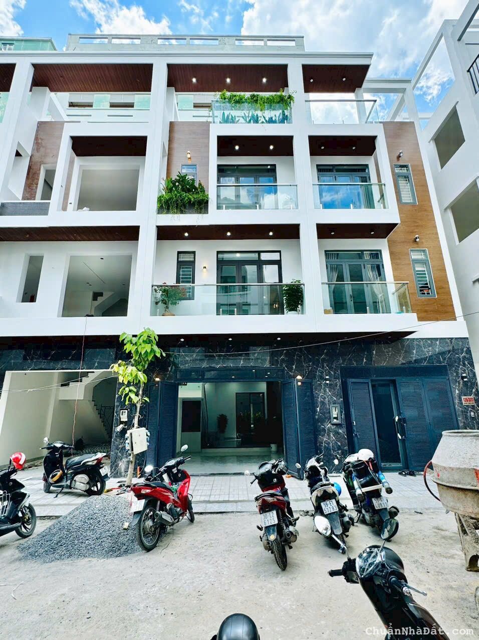 Bán Nhà Phố Liền Kề Đường Hà Huy Giáp, Phường Thạnh Lộc, Quận 12, Hồ Chí Minh 