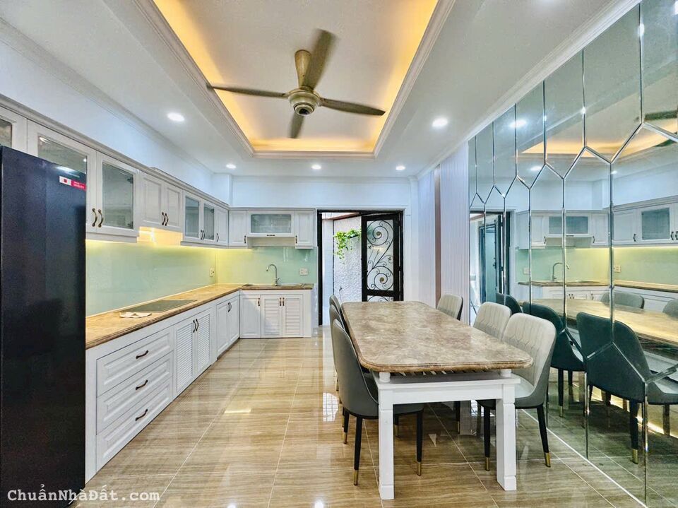 Bán Nhà Phố Đẹp Đường Lê Đức Thọ, Phường 13, Quận Gò vấp, Hồ chí Minh 