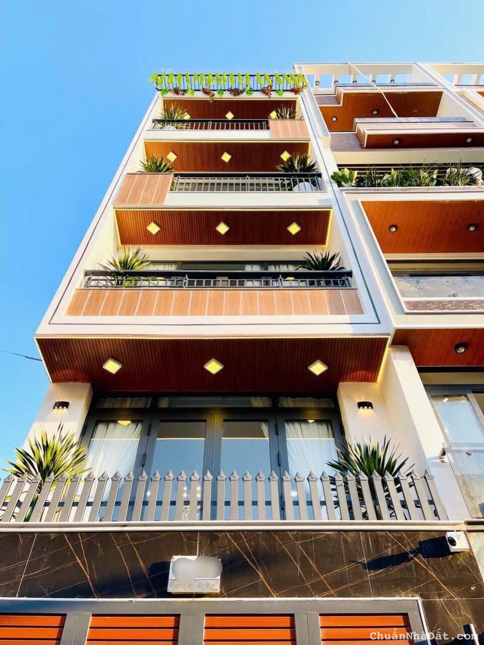 Bán Siêu Phẩm Nhà Phố Có Thang Máy Khu Đồng Bộ liền kề Đường Phan Huy ích, Quận Gò vấp, Hồ chí Minh