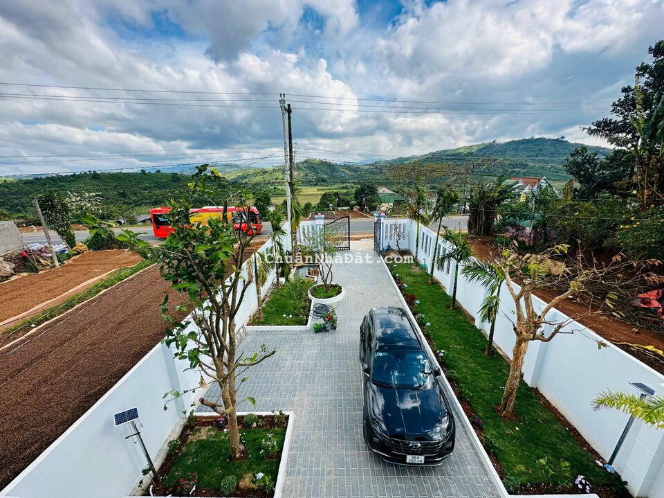 Bán Biệt Thự Mặt Tiền Đường Quốc Lộ 20, Xã Đinh Trang Hoà, Huyện Di Linh, Lâm Đồng 