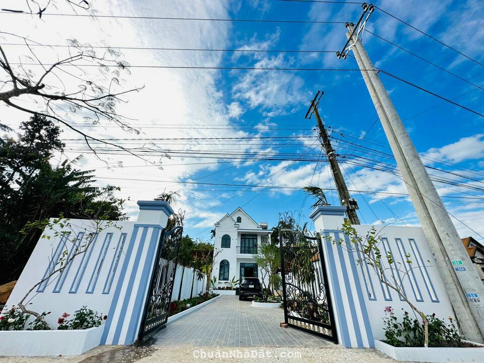 Bán Biệt Thự Mặt Tiền Đường Quốc Lộ 20, Xã Đinh Trang Hoà, Huyện Di Linh, Lâm Đồng 