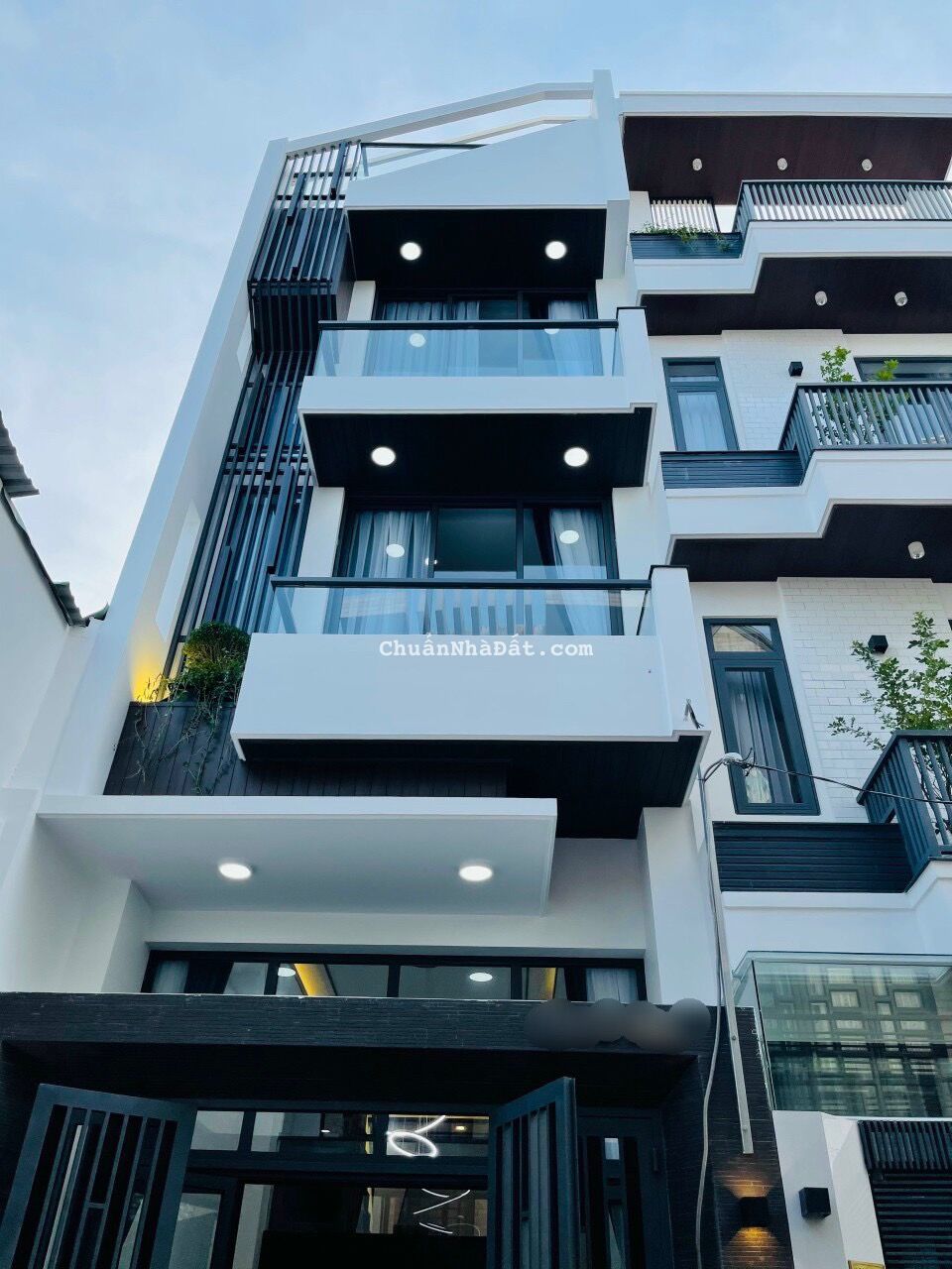 Bán nhà phố đẹp Đường số 30, Phường 06, Quận Gò vấp 