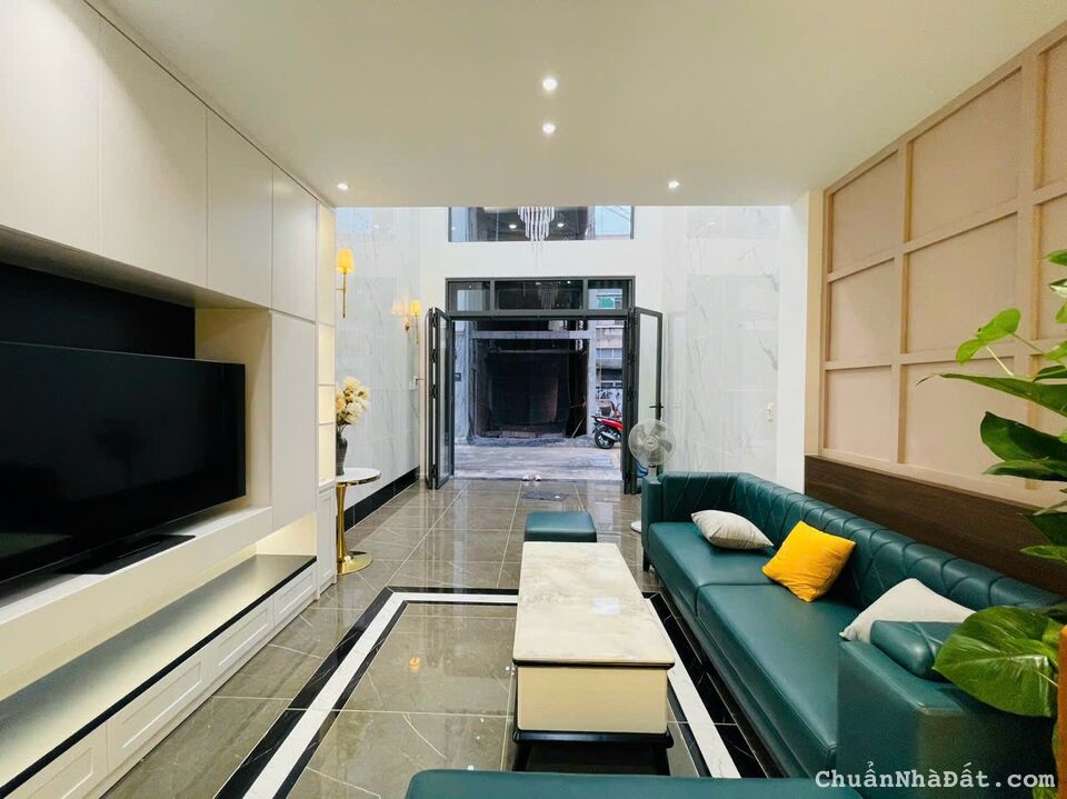 Bán Siêu Phẩm Nhà Phố Liền Kề Đường số 44, Phường 14, Quận Gò vấp, Hồ chí Minh 