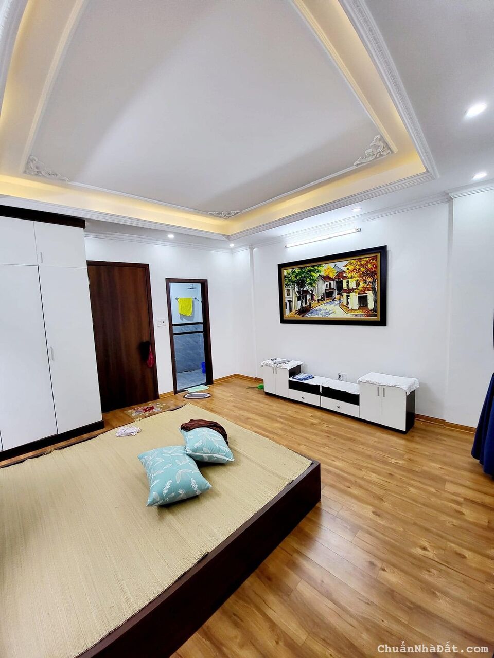 Bán nhà phố Minh Khai 35m2*5T 3.7 tỷ mt 5m, LÔ GÓC 2 THOÁNG, Ô TÔ ĐỖ TRÁNH 50M, TIỆN ÍCH