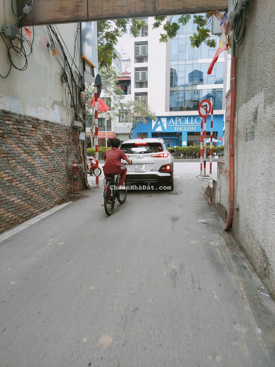 Bán đất 74m2, oto 7 chỗ, cách Nguyễn Văn Cừ 30m, 6.5 tỷ