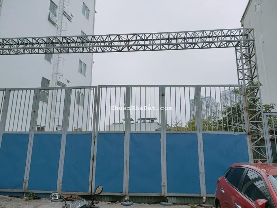 Bán đất 74m2, oto 7 chỗ, cách Nguyễn Văn Cừ 30m, 6.5 tỷ