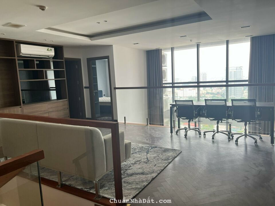 Bán Duplex vip! DT 315m2 thông tầng, hoàn thiện full nội thất hoàng gia, nhỉnh 16 tỷ Bán Duplex vip! DT 315m2 thông tầng, hoàn thiện full nội thất hoàng gia, nhỉnh 16 tỷ