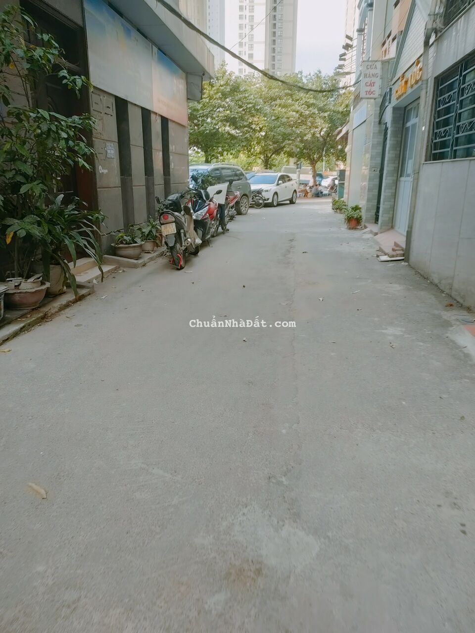 Bán toà VĂN PHÒNG thông sàn, thang máy 7.5 tầng, 293 Khuất Duy Tiến, oto tải tránh. 19.8 tỷ 