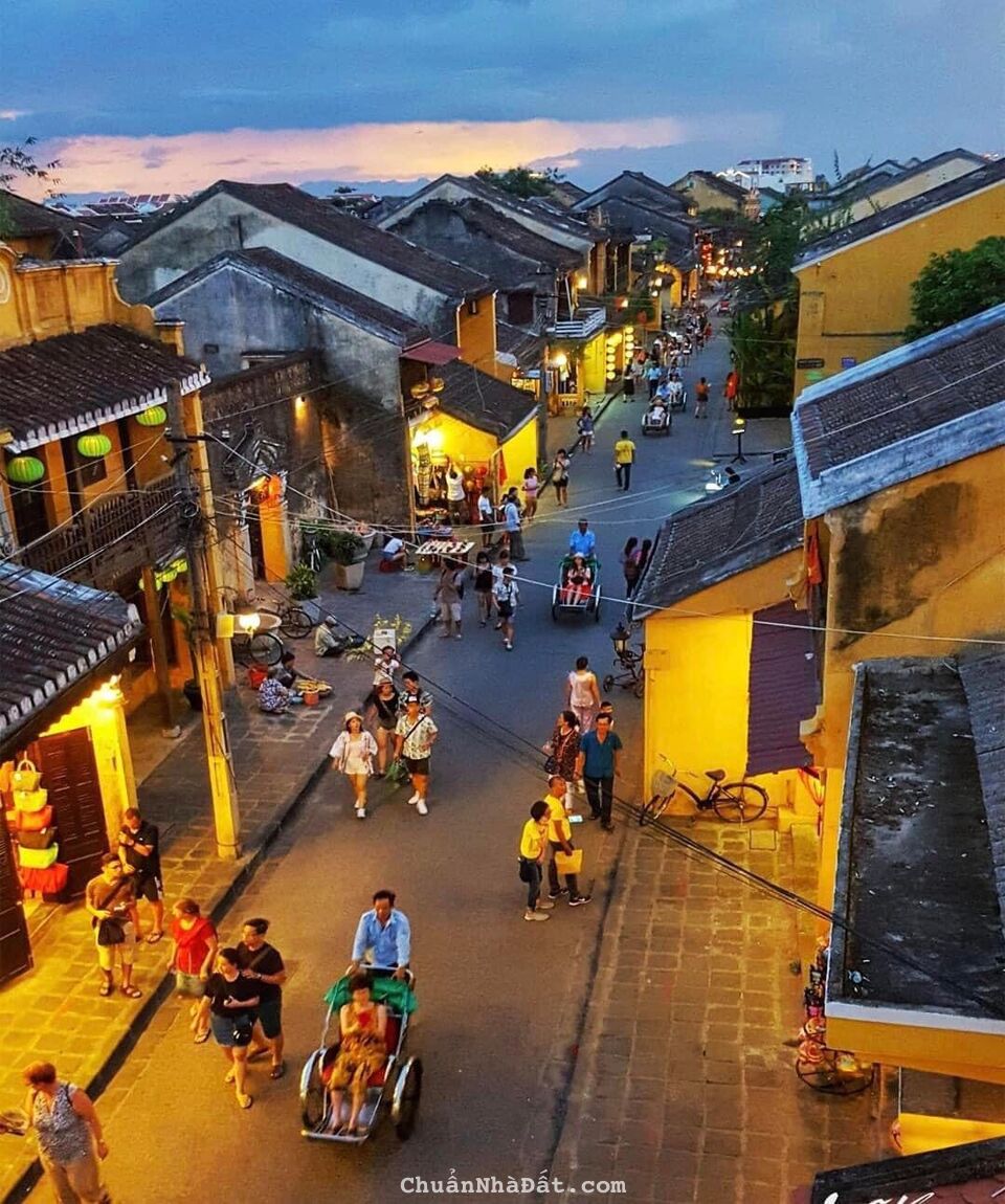 Bán shophouse full nội thất chuẩn 5 sao ngay trong lòng phố cổ Hội An giá tốt! Bán shophouse full nội thất chuẩn 5 sao ngay trong lòng phố cổ Hội An giá tốt!