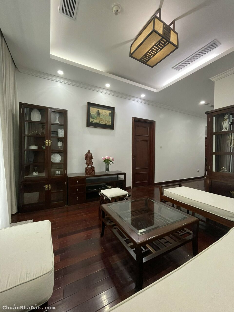 Hiếm VIP CHCC Hoàng Thanh Tower Vincom Bà Triệu 85m nhỉnh 6 tỷ đẹp ở luôn trung tâm