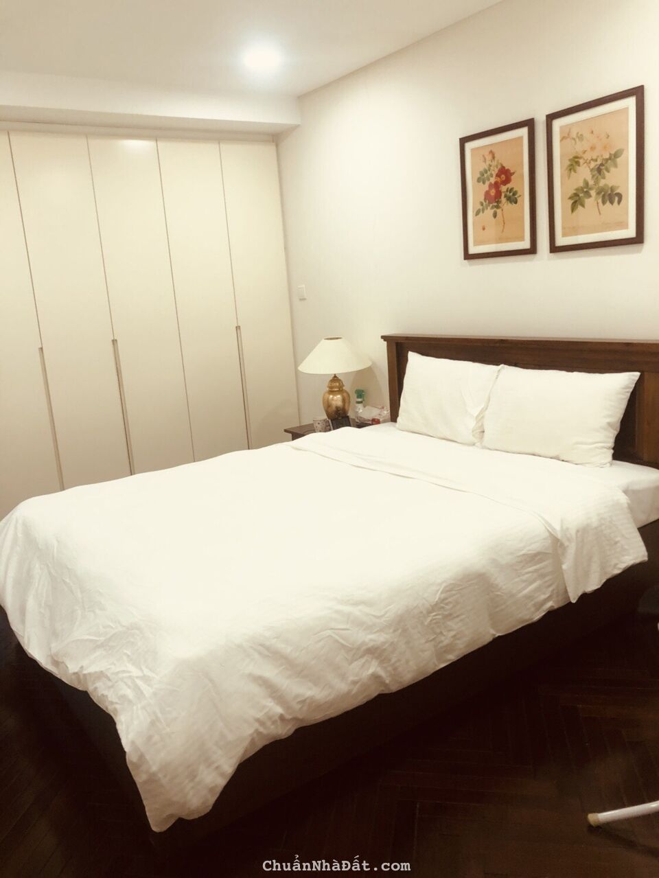 Bán CHCC Duplex T19 Hoàng Thành Tower Vincom Bà Triệu 112m nhỉnh 10 tỷ đẹp đủ tiện ích hồ Gươm Bán CHCC Duplex T19 Hoàng Thành Tower Vincom Bà Triệu 112m nhỉnh 10 tỷ đẹp đủ tiện ích hồ Gươm