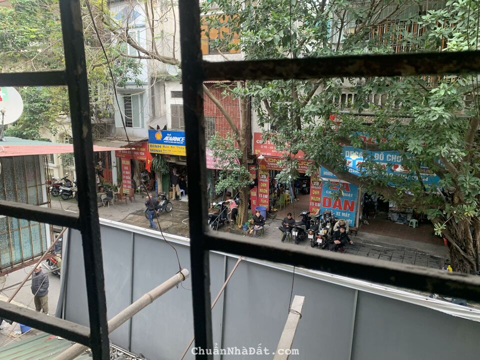 Bán nhà MP Cao Bá Quát, Ba Đình 40mx3T 4 tỷ kinh doanh ngã tư Điện Biên Phủ biệt thự Pháp