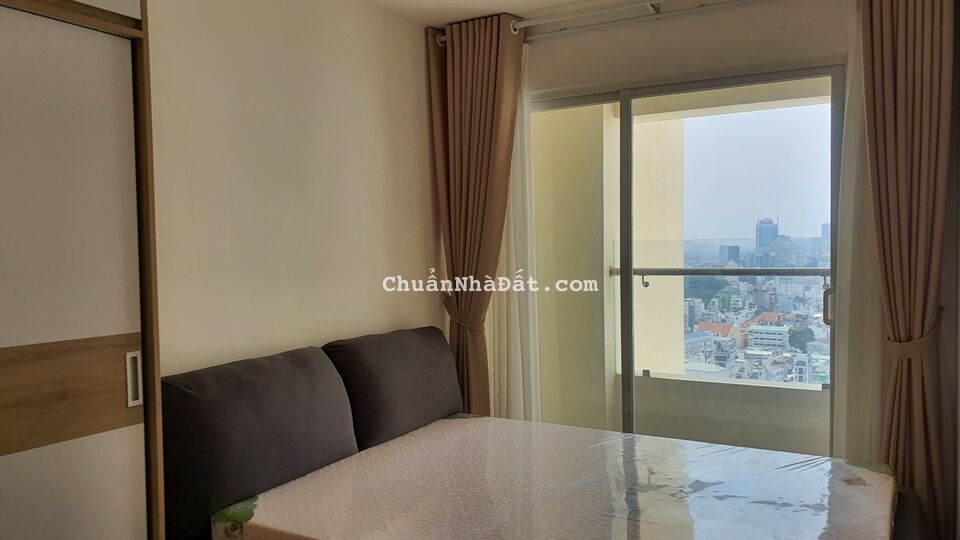 Cho thuê căn 71m2, 22tr/th, TERRA ROYAL, Quận 3