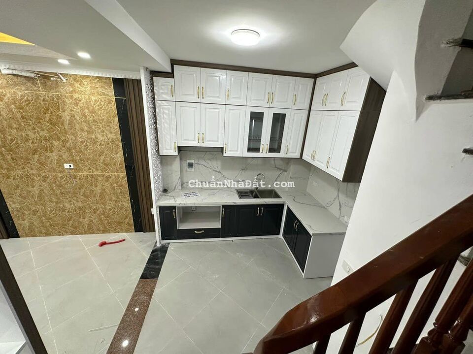 Bán nhà đẹp ở luôn 5 tầng 38m2 ngõ 188 Khương Đình, Thanh Xuân giá 5,3 tỷ. LH 0912442669 Bán nhà đẹp ở luôn 5 tầng 38m2 ngõ 188 Khương Đình, Thanh Xuân giá 5,3 tỷ. LH 0912442669