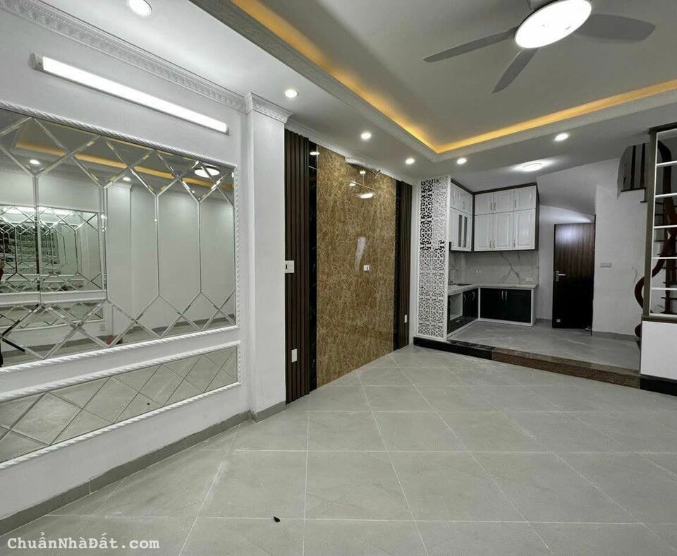 Bán nhà đẹp ở luôn 5 tầng 38m2 ngõ 188 Khương Đình, Thanh Xuân giá 5,3 tỷ. LH 0912442669 Bán nhà đẹp ở luôn 5 tầng 38m2 ngõ 188 Khương Đình, Thanh Xuân giá 5,3 tỷ. LH 0912442669